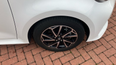 Toyota Yaris 1.5 Hybrid Design 5dr CVT Hybrid Hatchback